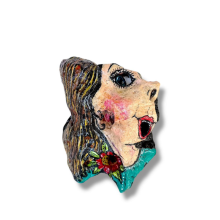 גברת בפרופיל