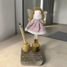 פיה עם עט לשולחן עבודה – מתנה מקורית למשרד